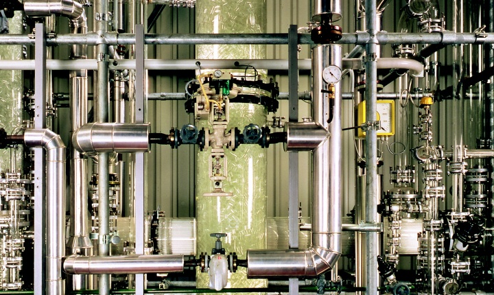 DURAN® borosilicate glass tubing used in industrial chemical plants