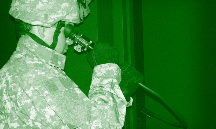Soldier observes location with a large diameter image guide