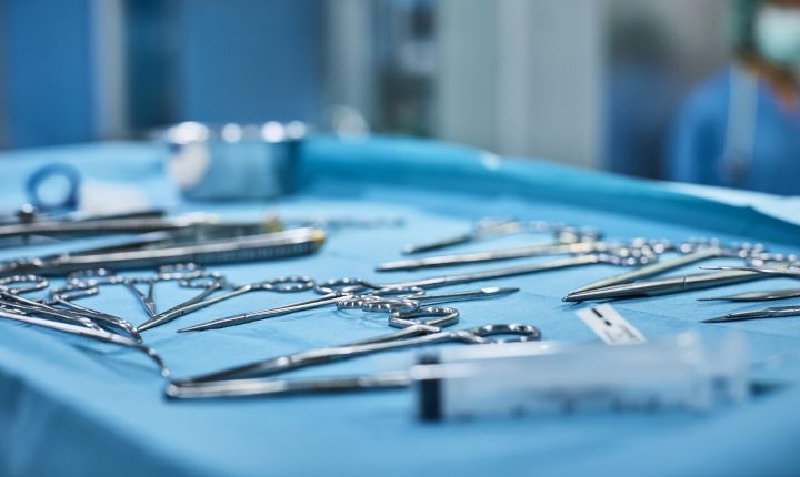 Tray of medical equipment in a hospital surgery