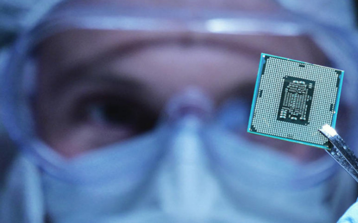 SCHOTT glass packaging for electronics and sensors