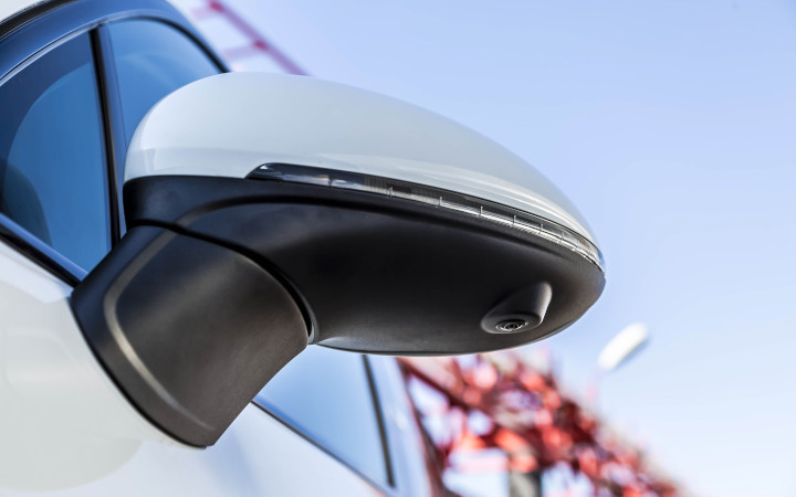 SCHOTT have developed a range of optical products and components for vehicle cameras