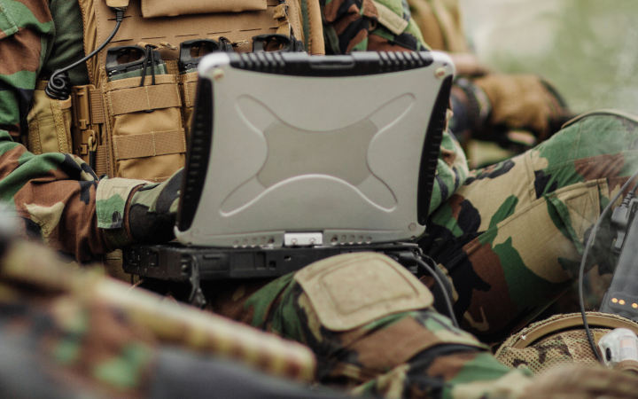 High quality laser glasses deliver accurate measurement assessment