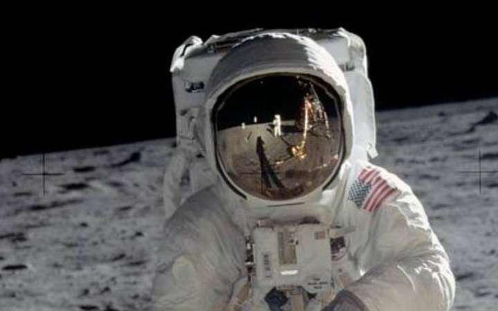 Astronaut on the surface of the moon