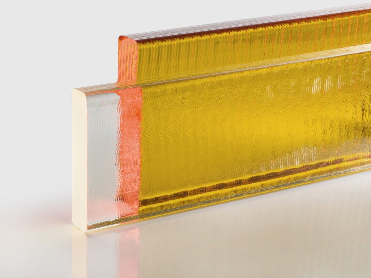 Radiation Resistance 2_klein_bearbeitet.jpg Radiation Resistance 2_klein_bearbeitet.jpg